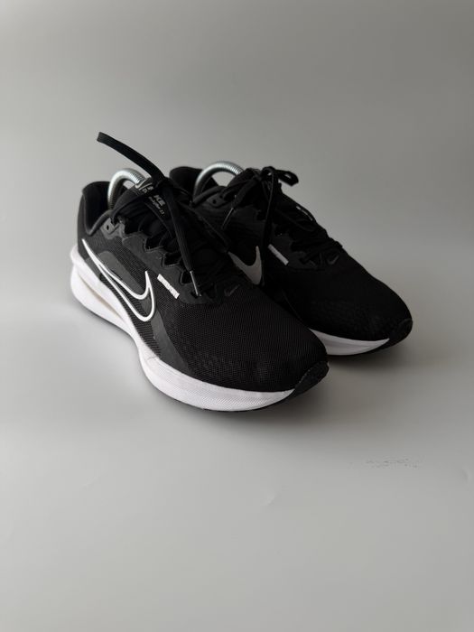 Кросівки Nike бігові