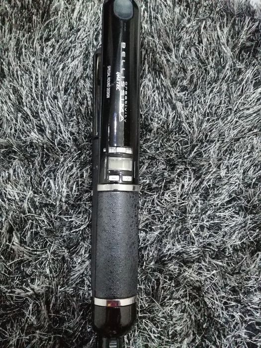 Beautiful Hair Straightener