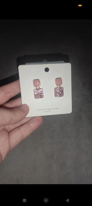 Brincos rosa brilhantes - novos