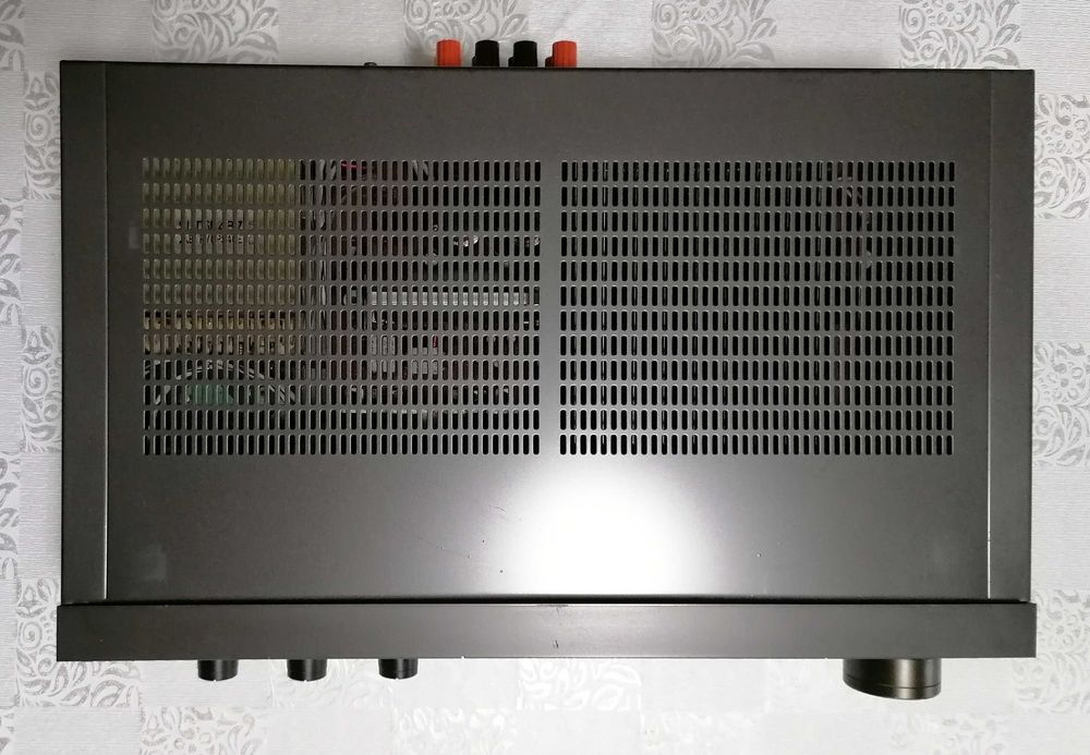 Amplificador Technics SU-V450 ClassAA VC-4