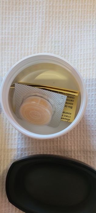 Продам комплект слуховой аппарат Rexton HA JOY 20