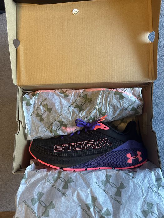 Nowe/Nieużywane buty Under Armour Mchina Storm Sn34 rozmiar 42.5