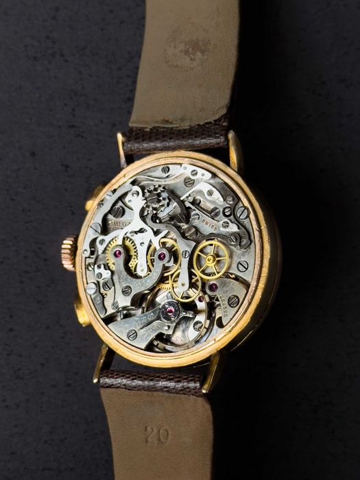 Omega cal. 33.3 Chronograph