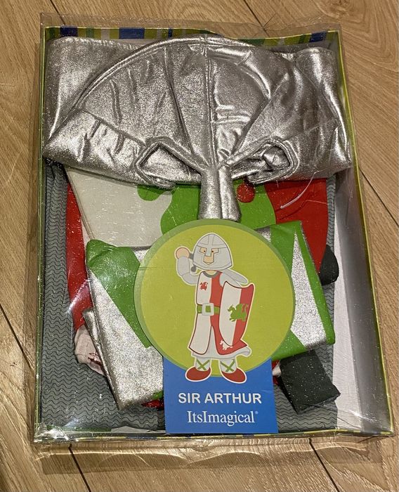 Vários Disfarces / fatos de carnaval bebe/criança 12 meses a 6/7 anos