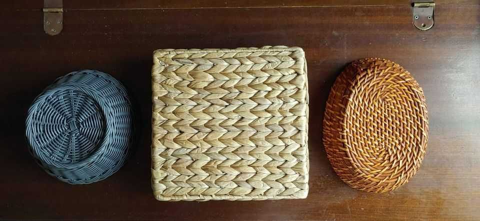 Cestos (diferentes materiais), bom estado