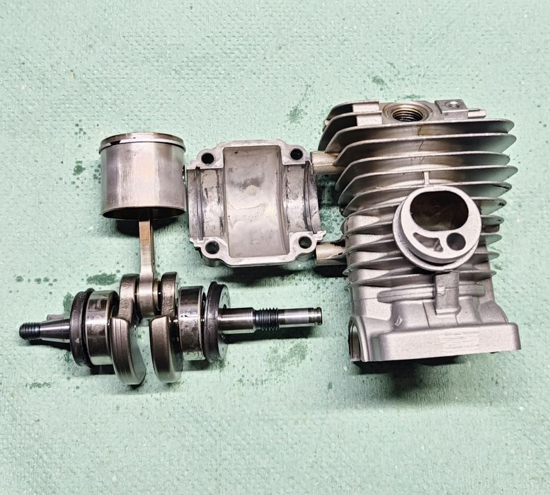 Pilarka Echo 352 gaźnik,karter,cylinder,rozrusznik,cewka,starter