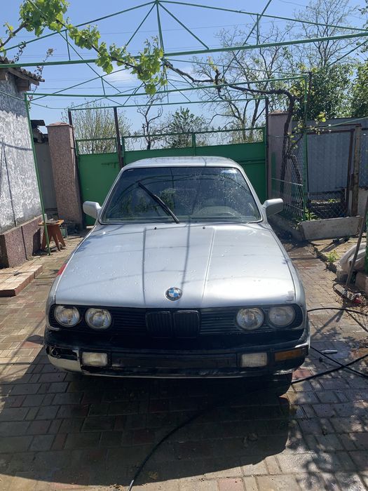 Продам или обменяю  бмв е30