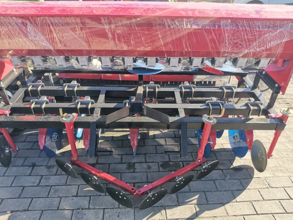 Сівалка Заря, Сівалка ДТЗ