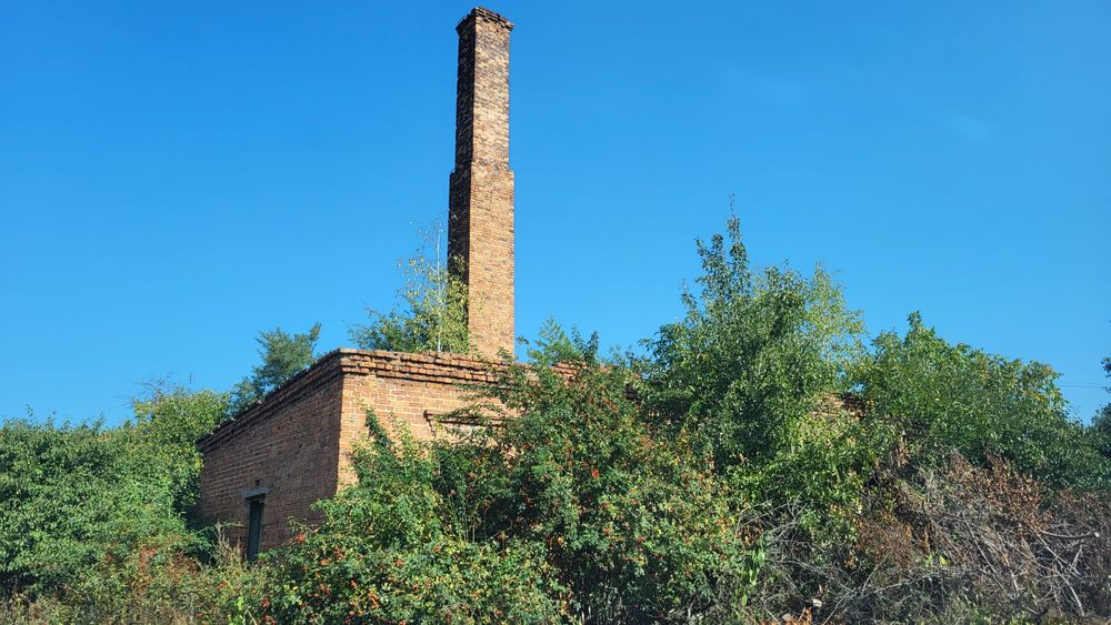 Продам комерційну нерухомість