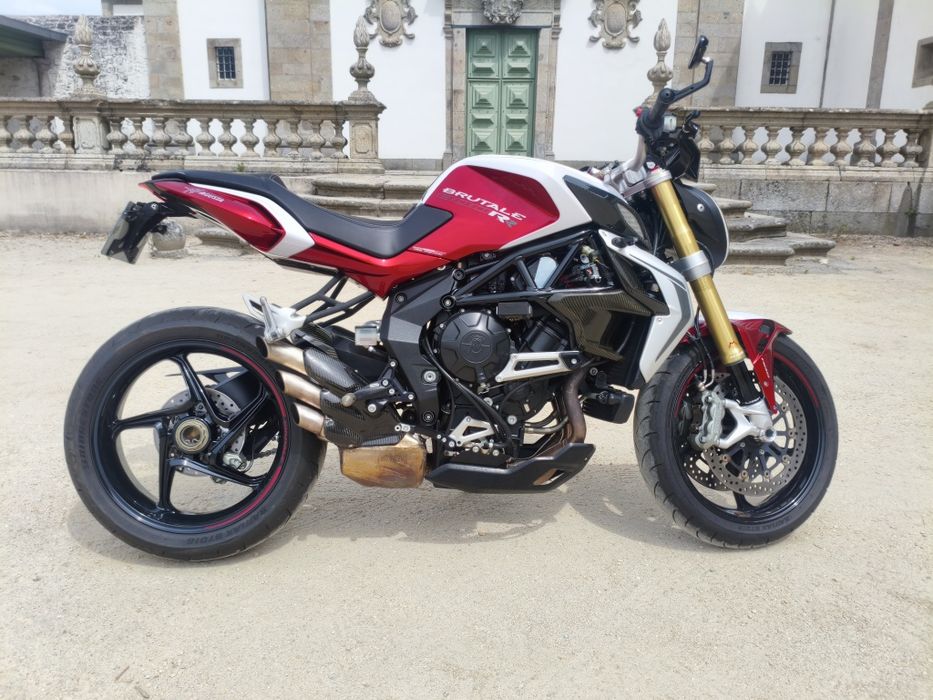 MV Agusta 800 RR