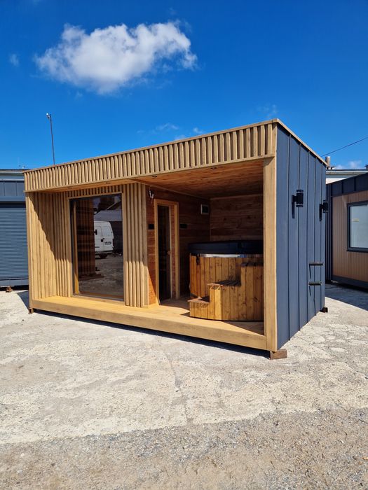 Balia ,jacuzzi ogrodowe z hydromasażem