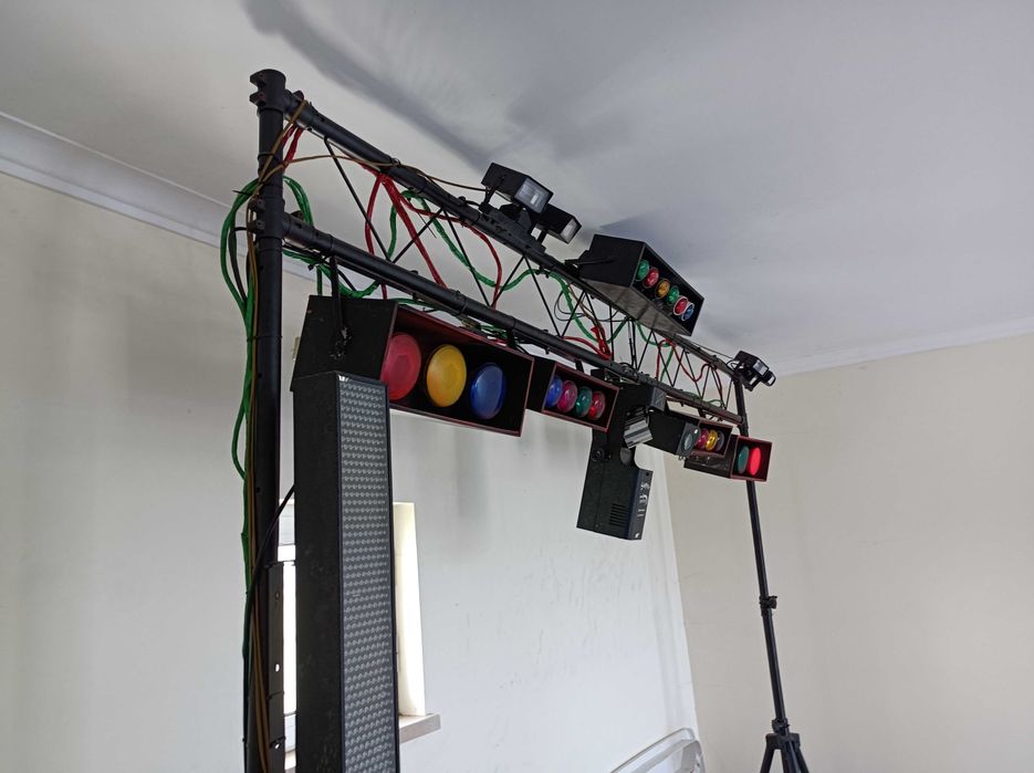 Vende se conjunto  musical  dj completo