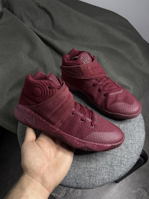 Баскетбольні кросівки NIKE KYRIE 2 40 25 кроссовки найк кайрі оригінал