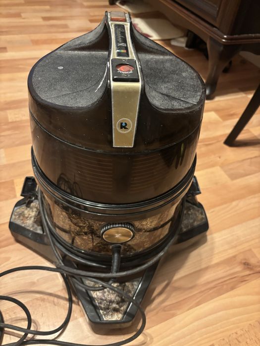 Sprzedam odkurzacz Rainbow SE – 50 zł