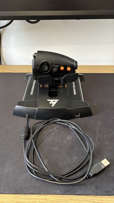 Thrustmaster T16000M FCS hotas