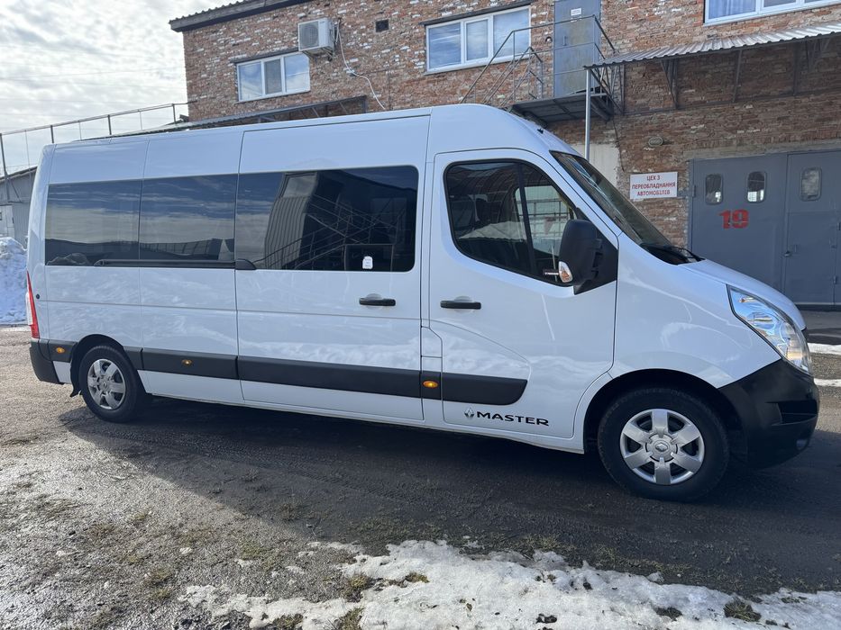 Renault  Master пасажир 8+1