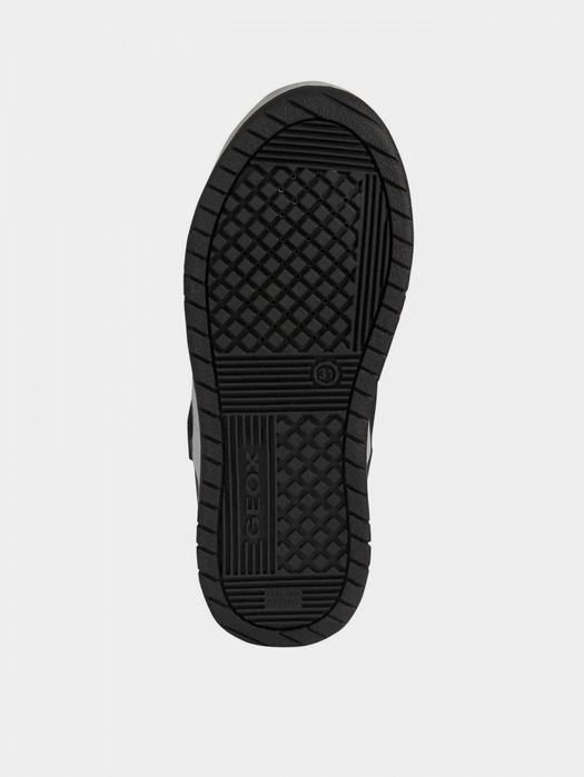 Нові черевики Geox J Perth р. 39