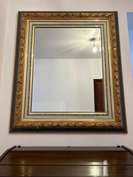 Espelho grande verde e dourado