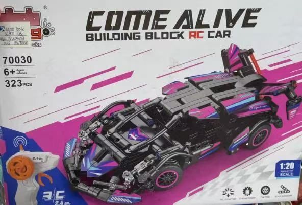 Auto RC z Klocków Come Alive Sportowy Samochód Zdalnie Sterowany 323el 2.4G 6+
