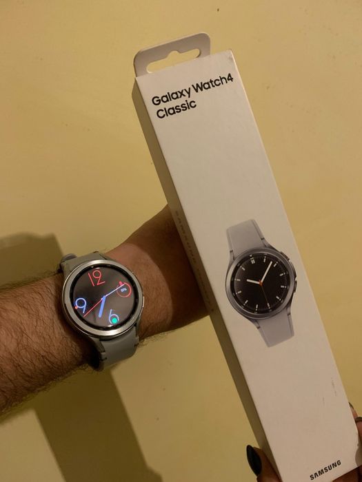 Relógio Samsung Galaxy Watch 4 Classic