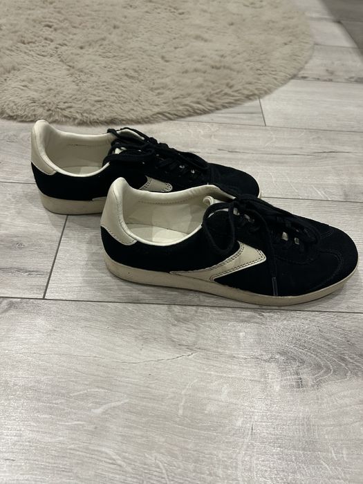 Buty sneskersy skórzane damskie Marks& Spencer