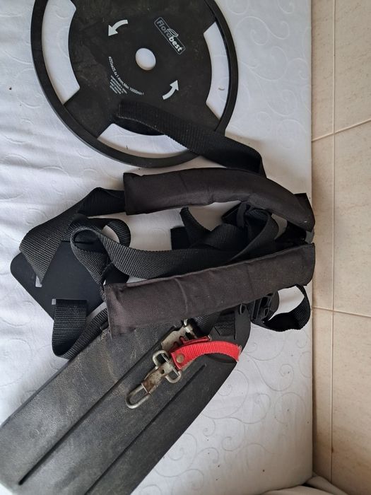 Roçadeira a gasolina