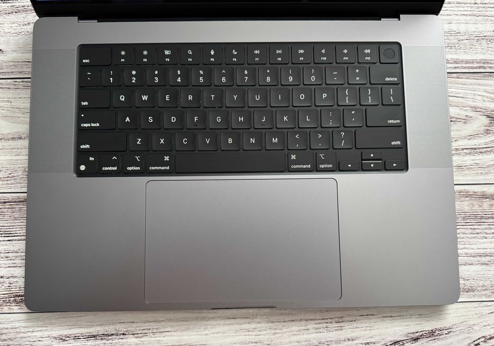 Apple MacBook Pro 16’ 2021 M1 Pro/32Gb/512Gb Space Gray