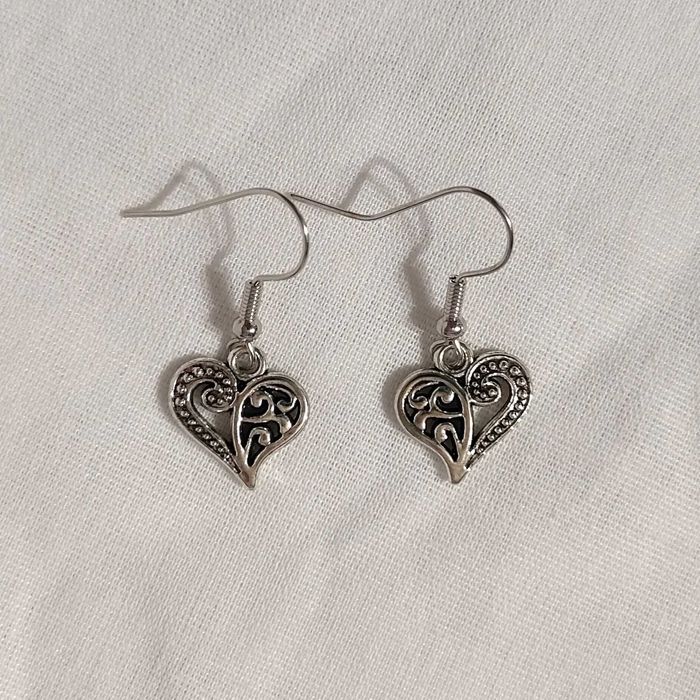 K214 Kolczyki wiszące Serca Serduszka Handmade