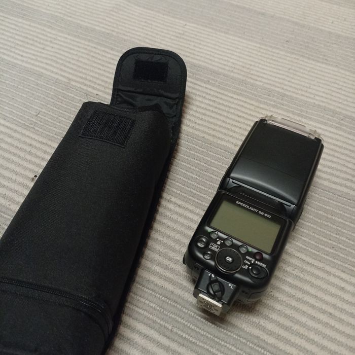 Flash Nikon Speedlight SB-900