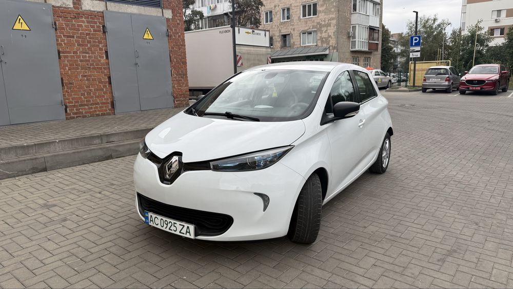 Оренда авто - Рено зоя/Renault Zoe