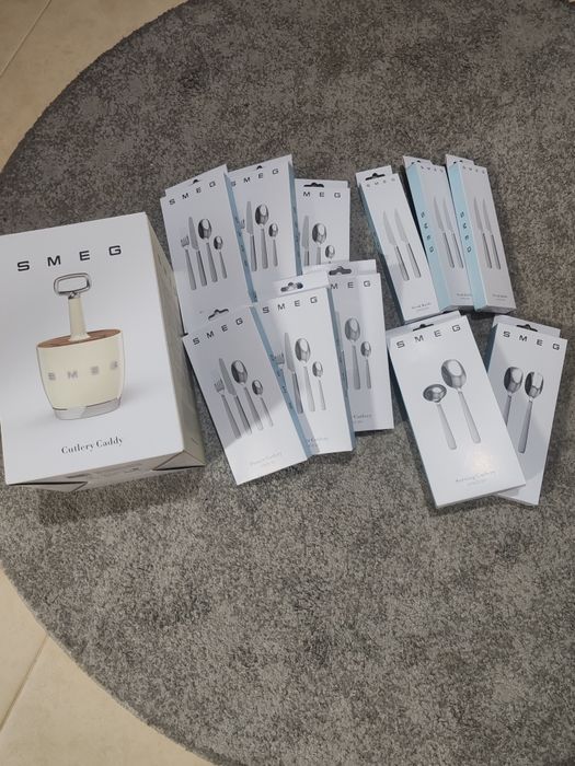 Faqueiro SMEG - Novo