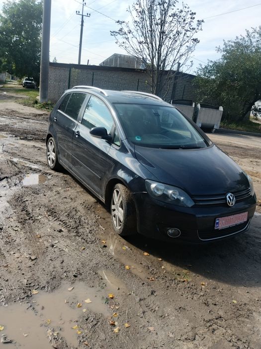 Продам гарну машину