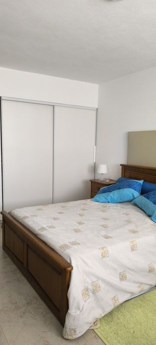 Apartamento com piscina e vista mar – Armação de Pêra