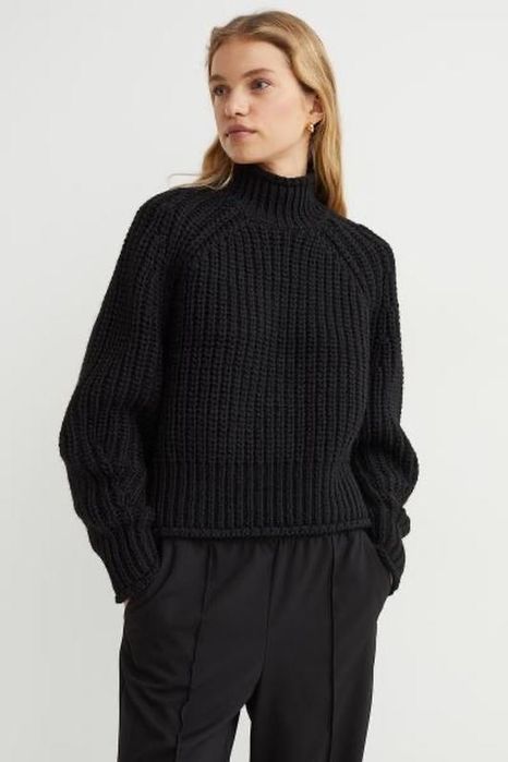 Чорний светр H&M
