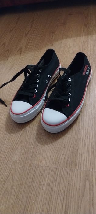 Nowe trampki Lee Cooper r.37