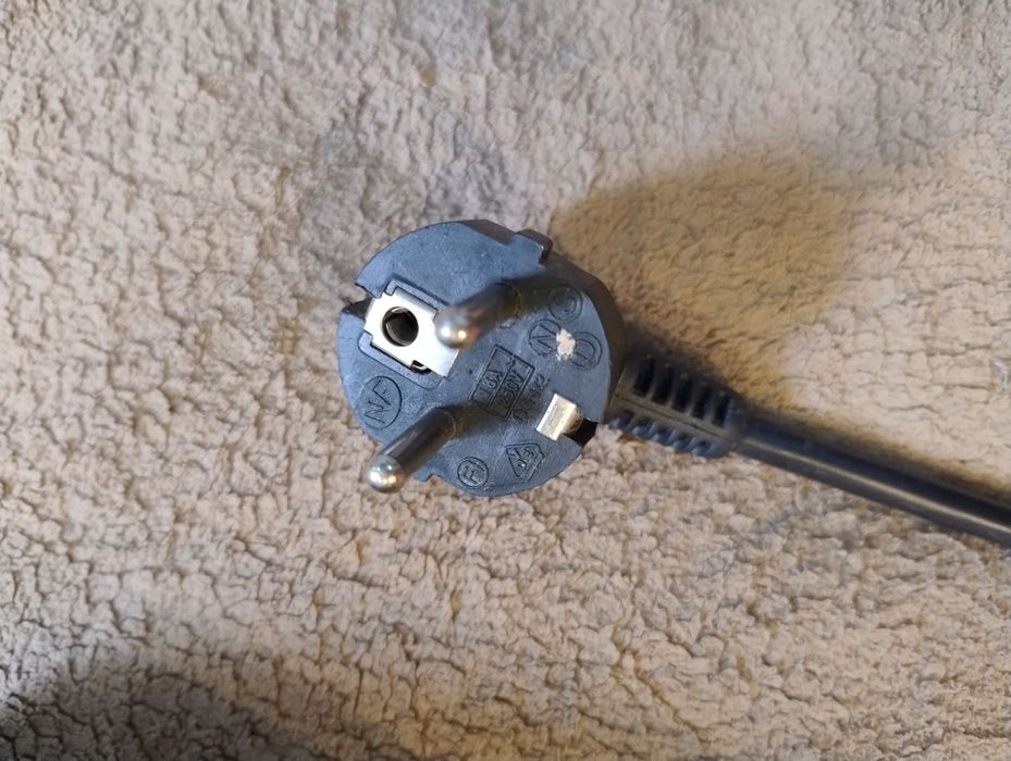 Сетевой фильтр, производства Англия.