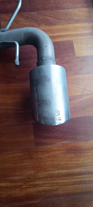 Escape Magneti Marelli Bombardone R2 SS500R2 + Ponteiras Magneti Marelli Abarth 500 / 595 / 695