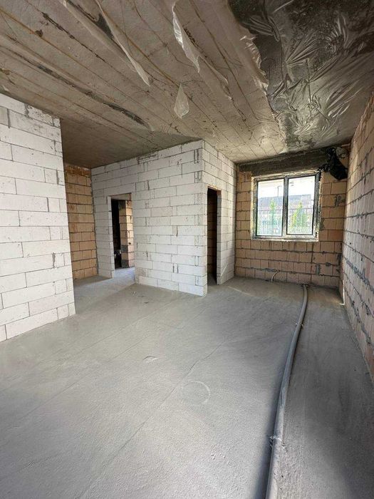 Продаж дуплексу, Заріччя