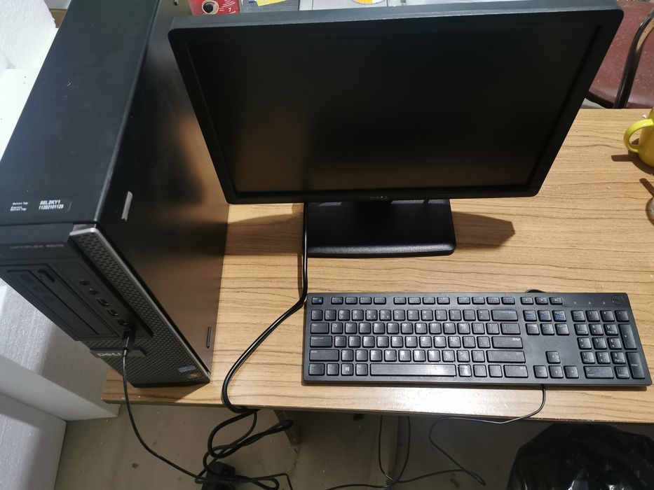 Komputer Dell Optiplex 9010 i7/16GB/256SSD 500HDD z Monitorem Dell 19