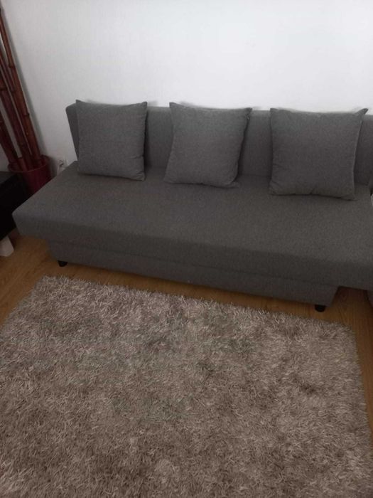 sofá cama praticamente novo