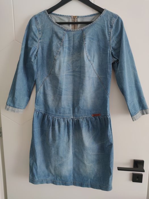 Sukienka jeansowa Vertus