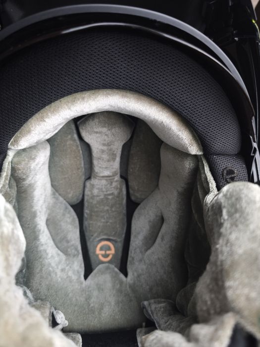 Capacete Schuberth C4 Pro (tam L) + intercom. SC1 Advance