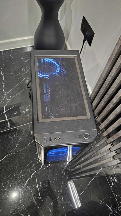 Komputer RTX 4060 TI 16GB/ RYZEN 7/ 16GB RAM/ SSD 1 TB