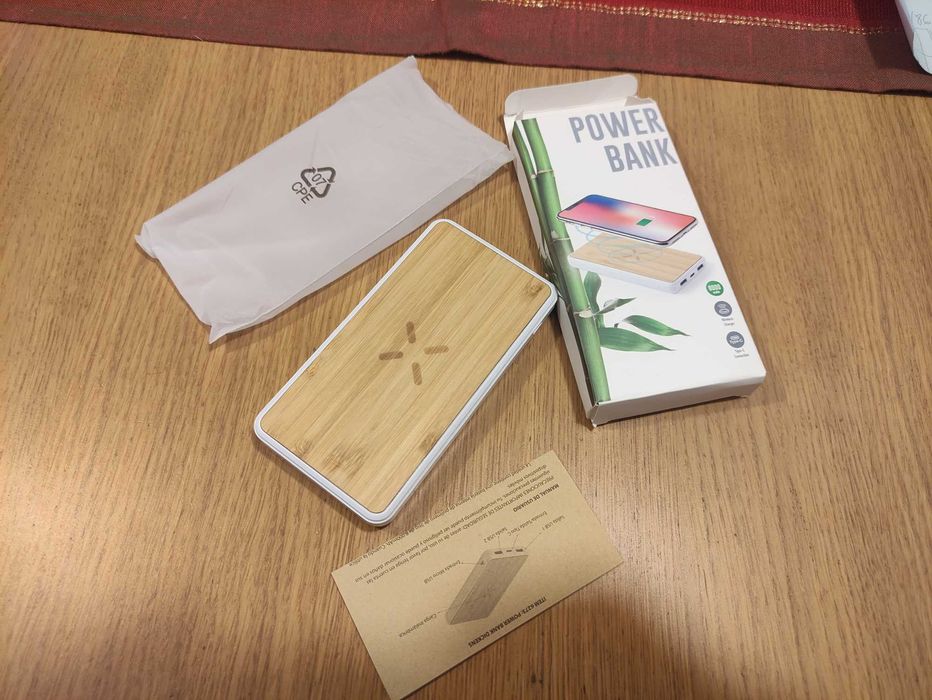 Power Bank item 6273 Nowy 8000 mah