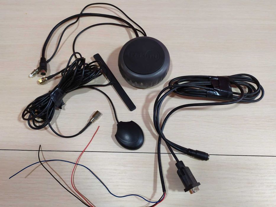 GPS трекер для автомобиля  Ttrack m8