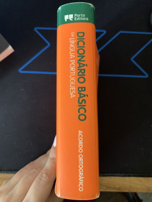 Dicionário Básico da Língua Portuguesa c acordo ortográfico