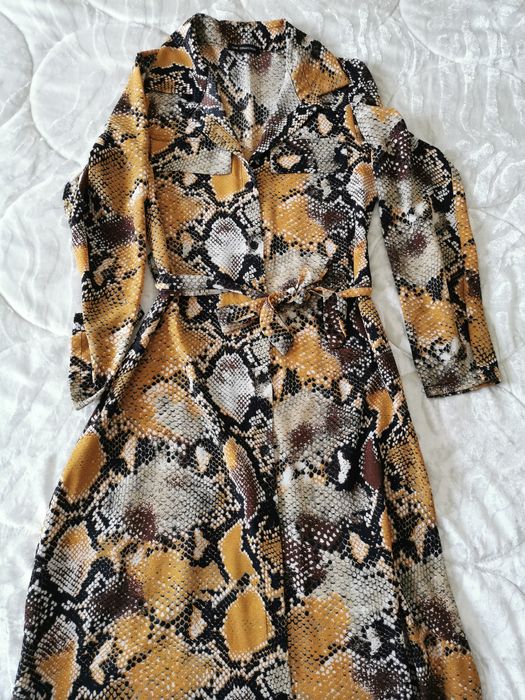 Vestido comprido estampado animal