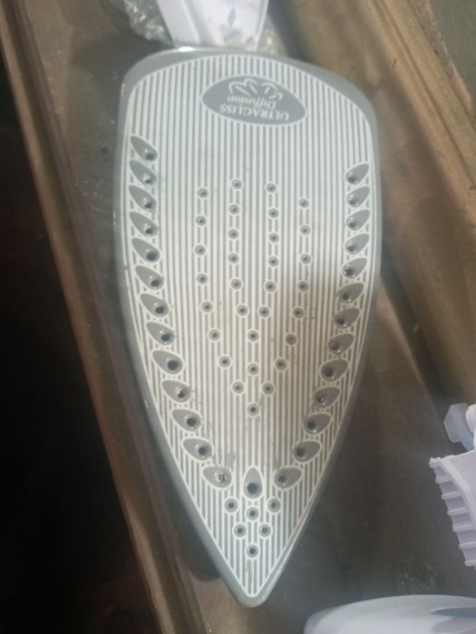 Утюг паровой Тефаль по запчастям.