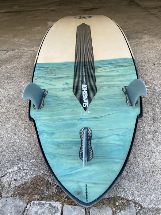 Prancha de kitesurf Slingshot Celero FR (modelo 2019)