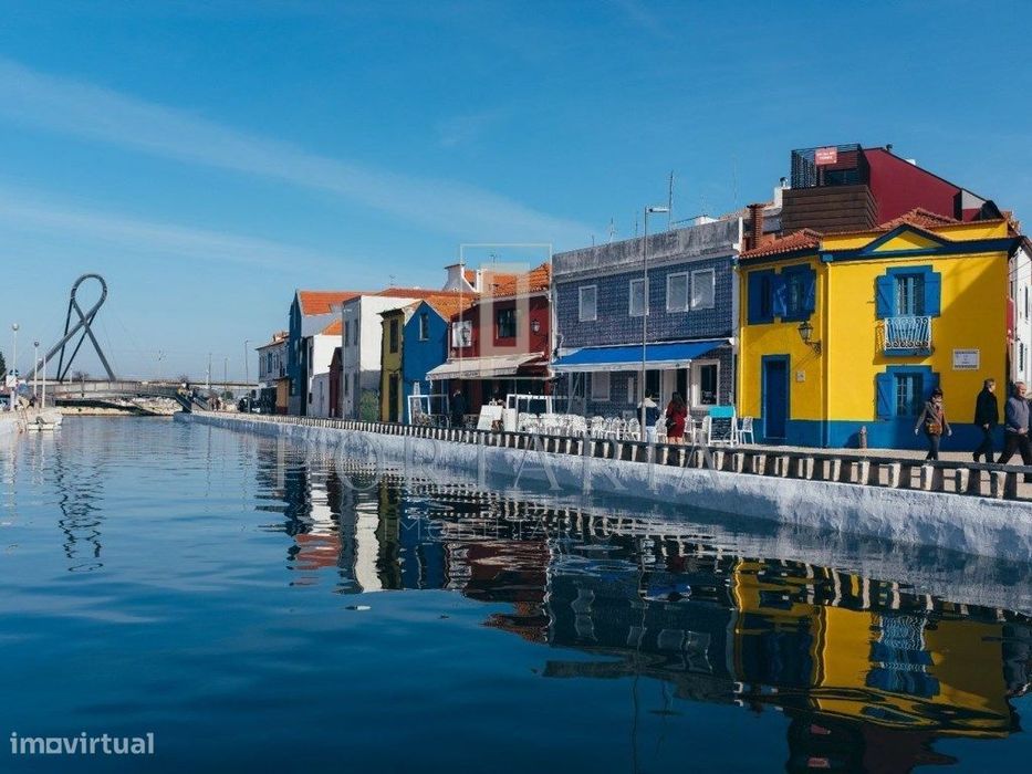 Apartamento T1 em frente ao Forum de Aveiro